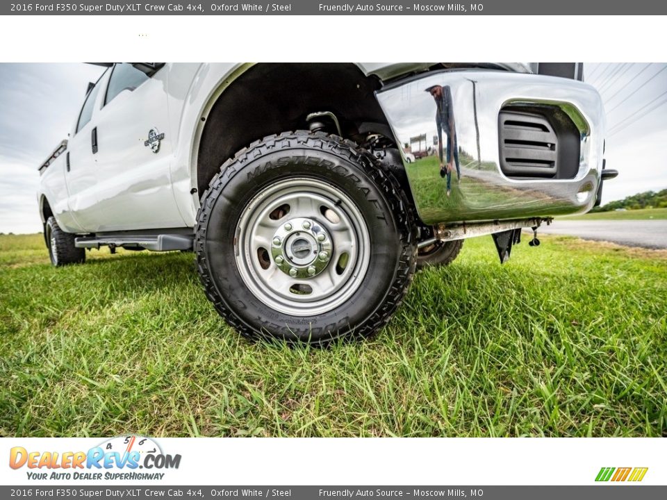 2016 Ford F350 Super Duty XLT Crew Cab 4x4 Oxford White / Steel Photo #2