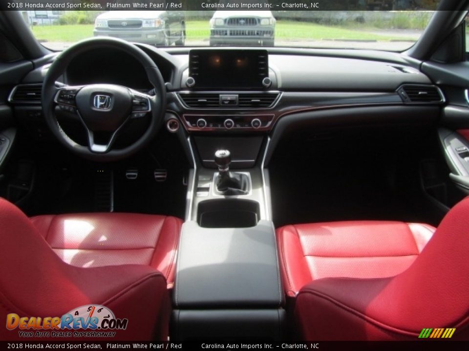 Dashboard of 2018 Honda Accord Sport Sedan Photo #13