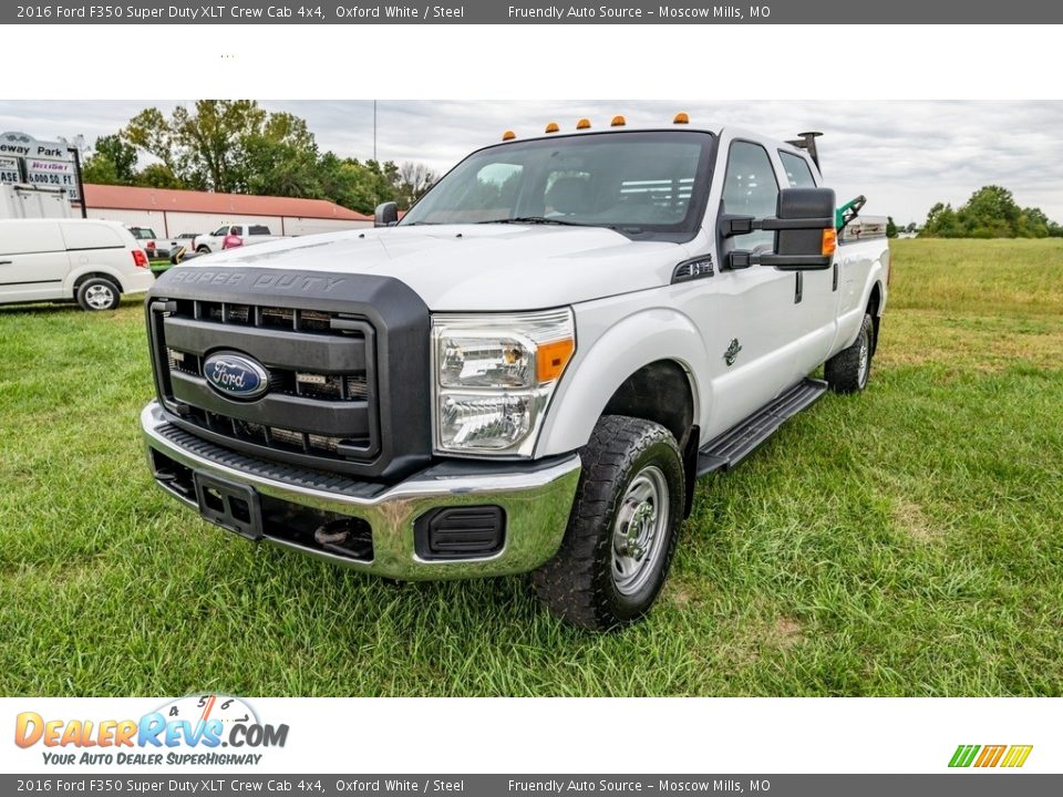 2016 Ford F350 Super Duty XLT Crew Cab 4x4 Oxford White / Steel Photo #8