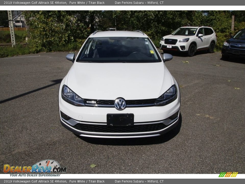 2019 Volkswagen Golf Alltrack SE 4Motion Pure White / Titan Black Photo #2