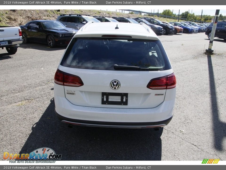 2019 Volkswagen Golf Alltrack SE 4Motion Pure White / Titan Black Photo #6