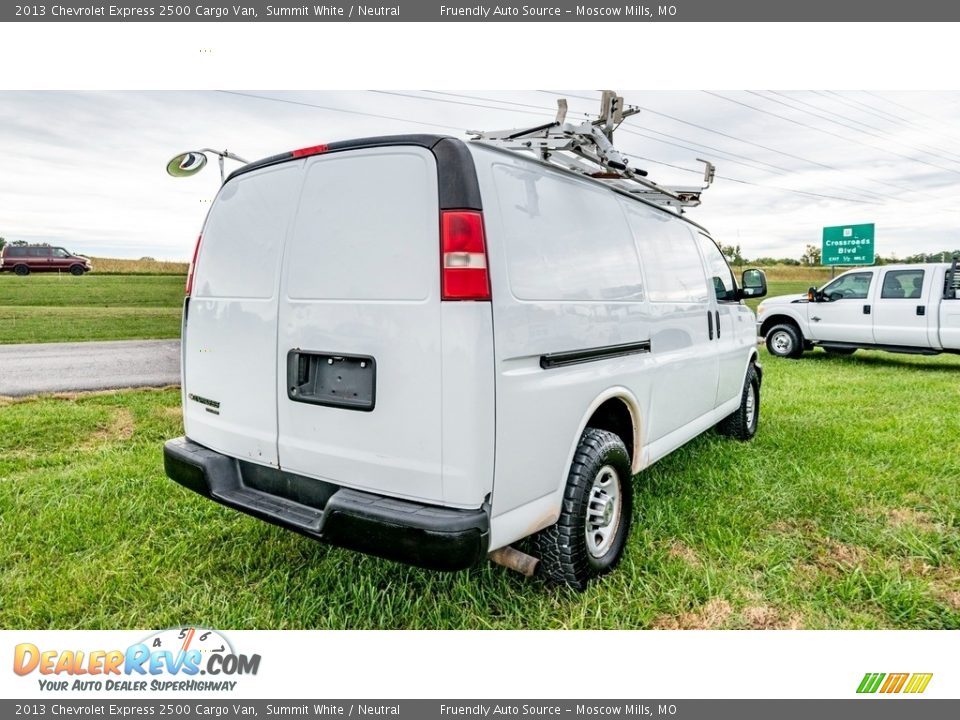 2013 Chevrolet Express 2500 Cargo Van Summit White / Neutral Photo #4