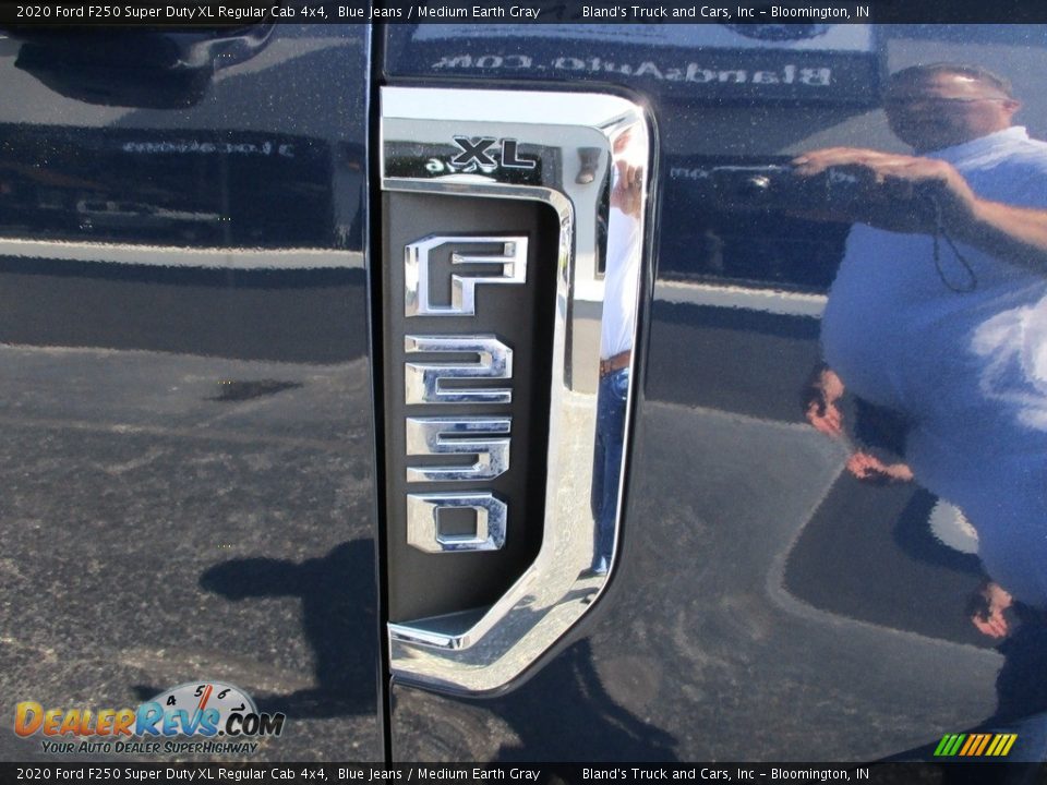 2020 Ford F250 Super Duty XL Regular Cab 4x4 Blue Jeans / Medium Earth Gray Photo #28