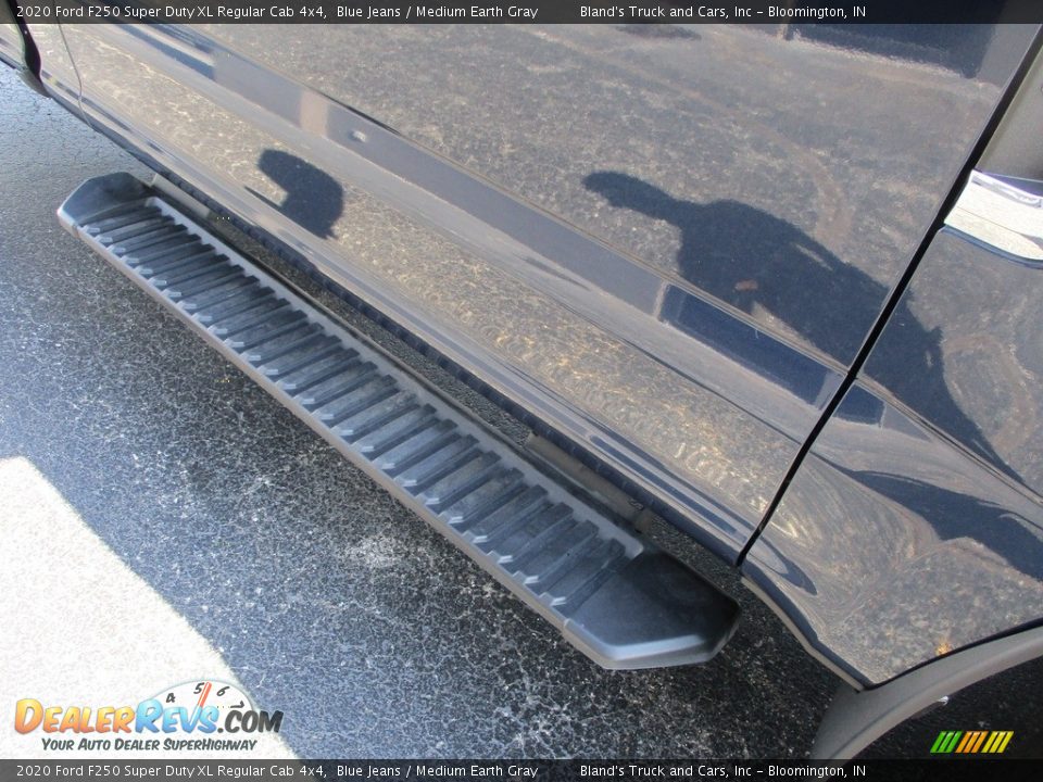 2020 Ford F250 Super Duty XL Regular Cab 4x4 Blue Jeans / Medium Earth Gray Photo #29