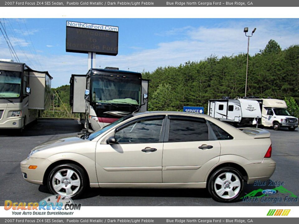 2007 Ford Focus ZX4 SES Sedan Pueblo Gold Metallic / Dark Pebble/Light Pebble Photo #2