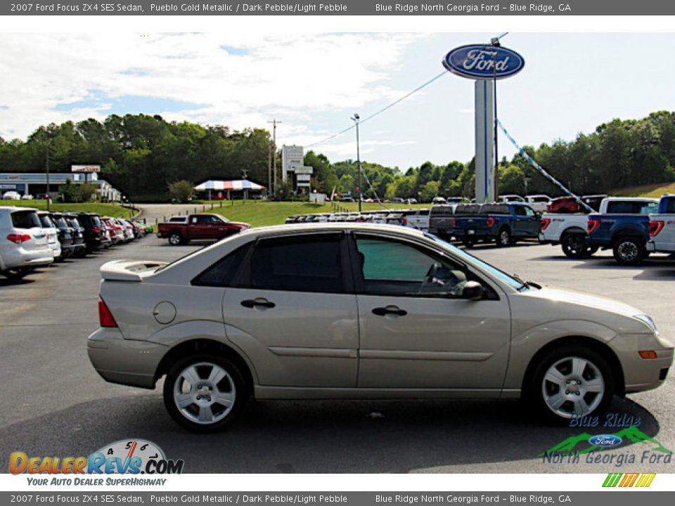 2007 Ford Focus ZX4 SES Sedan Pueblo Gold Metallic / Dark Pebble/Light Pebble Photo #6