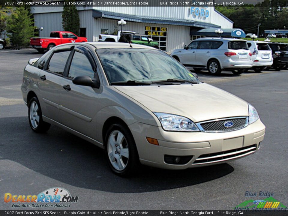 2007 Ford Focus ZX4 SES Sedan Pueblo Gold Metallic / Dark Pebble/Light Pebble Photo #7