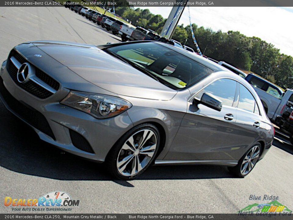 2016 Mercedes-Benz CLA 250 Mountain Grey Metallic / Black Photo #27