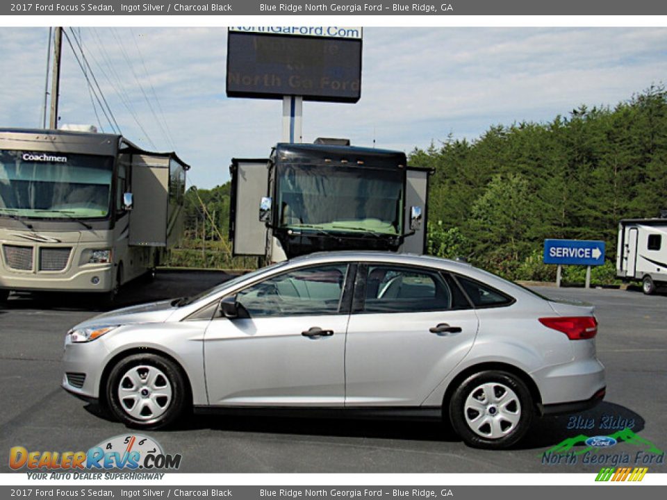 2017 Ford Focus S Sedan Ingot Silver / Charcoal Black Photo #2