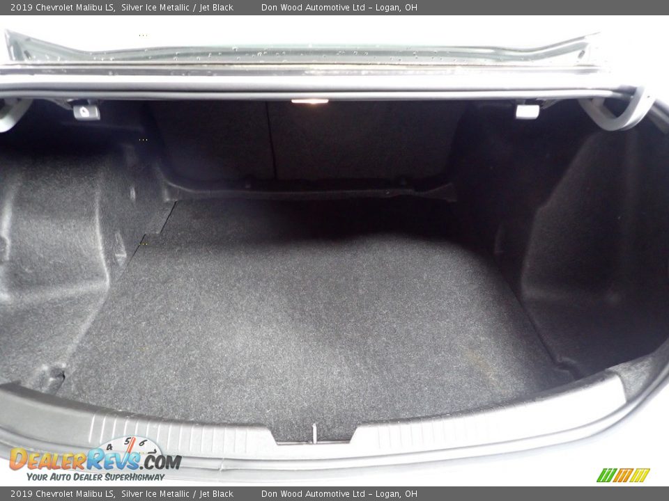 2019 Chevrolet Malibu LS Silver Ice Metallic / Jet Black Photo #9