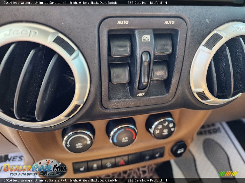 2014 Jeep Wrangler Unlimited Sahara 4x4 Bright White / Black/Dark Saddle Photo #14