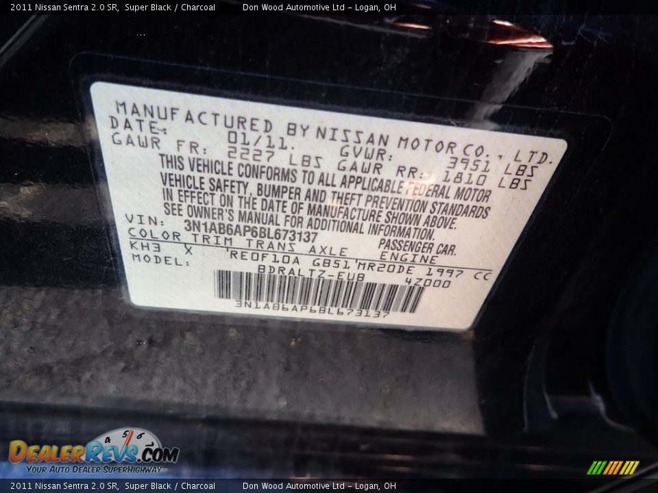 2011 Nissan Sentra 2.0 SR Super Black / Charcoal Photo #14