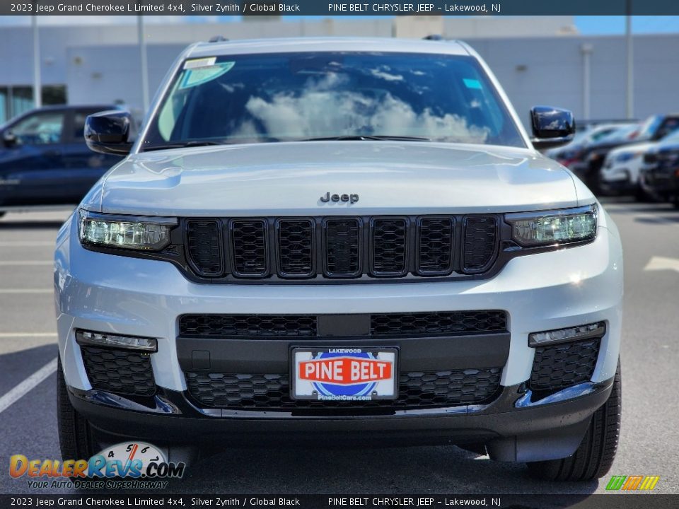 2023 Jeep Grand Cherokee L Limited 4x4 Silver Zynith / Global Black Photo #2