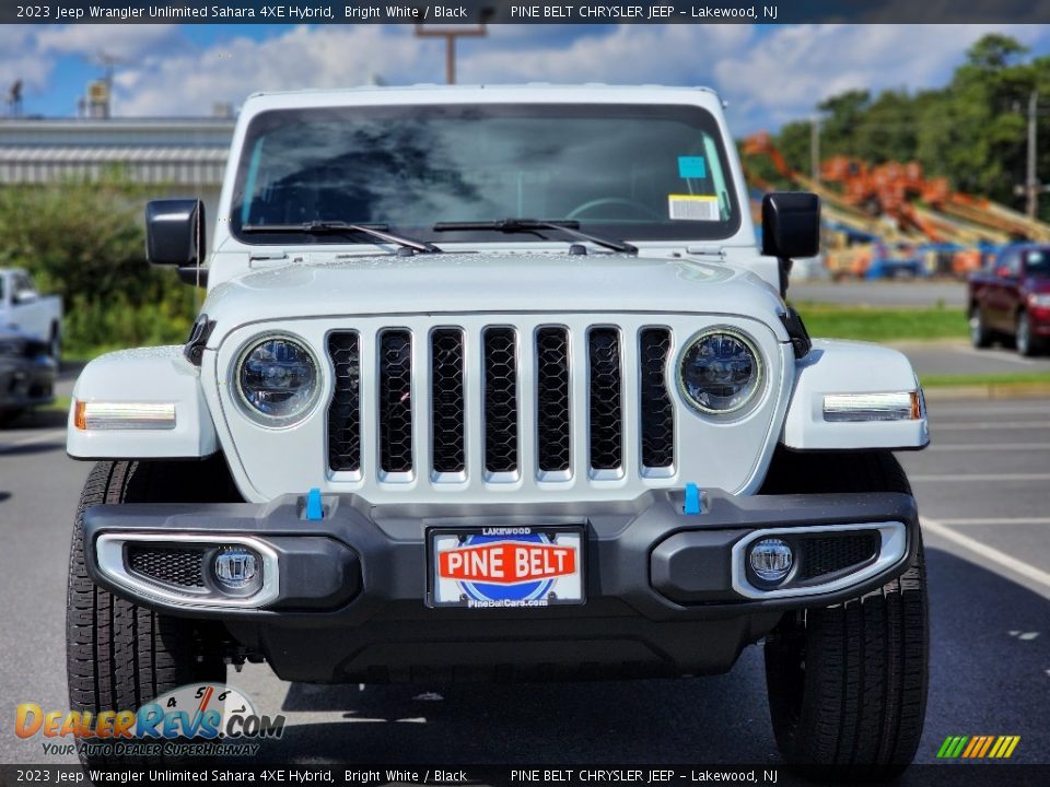 2023 Jeep Wrangler Unlimited Sahara 4XE Hybrid Bright White / Black Photo #2