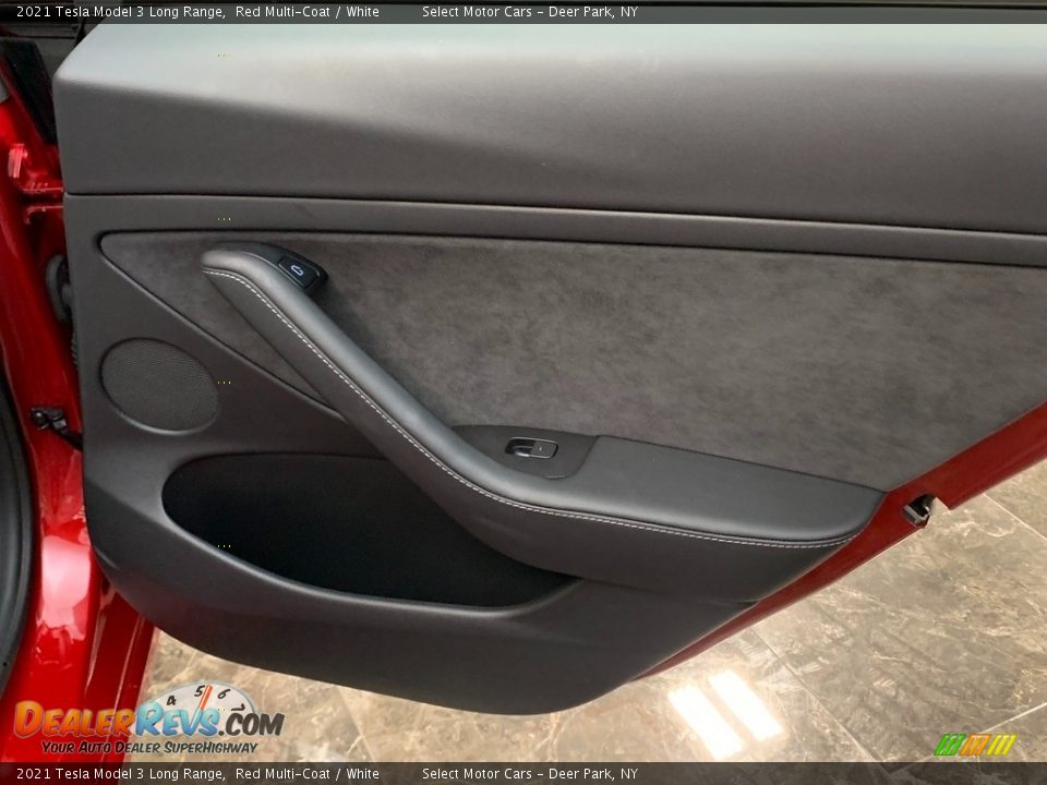 Door Panel of 2021 Tesla Model 3 Long Range Photo #17