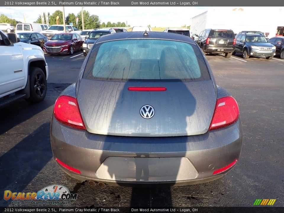2012 Volkswagen Beetle 2.5L Platinum Gray Metallic / Titan Black Photo #5