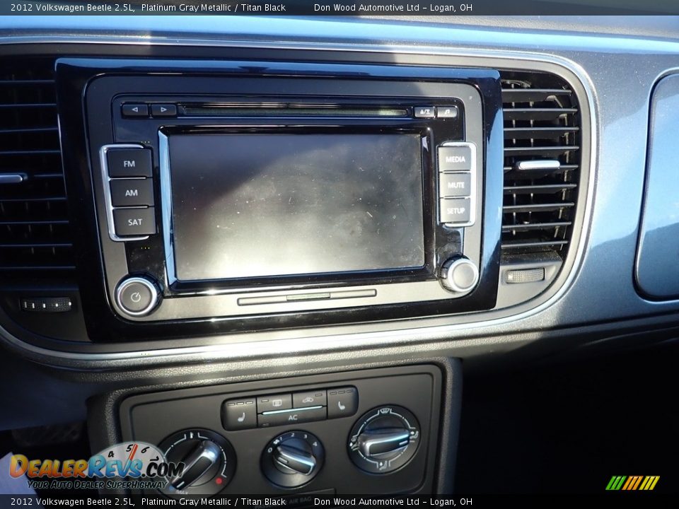 2012 Volkswagen Beetle 2.5L Platinum Gray Metallic / Titan Black Photo #9