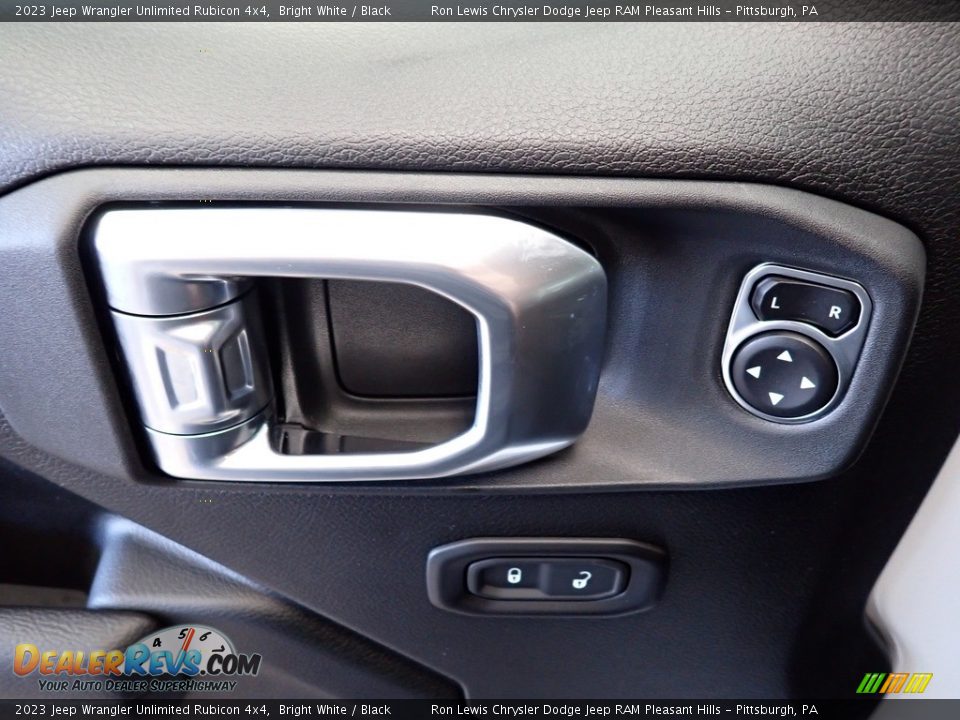 2023 Jeep Wrangler Unlimited Rubicon 4x4 Bright White / Black Photo #14