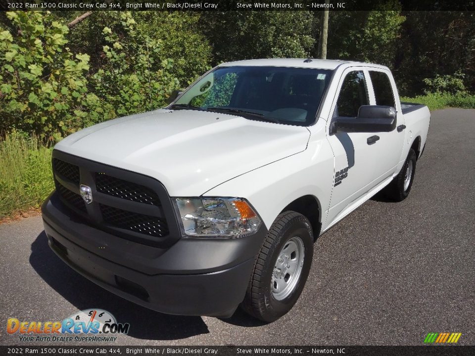 2022 Ram 1500 Classic Crew Cab 4x4 Bright White / Black/Diesel Gray Photo #2