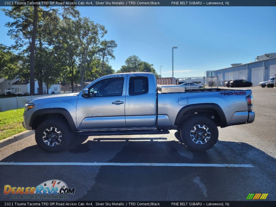 2021 Toyota Tacoma TRD Off Road Access Cab 4x4 Silver Sky Metallic / TRD Cement/Black Photo #10