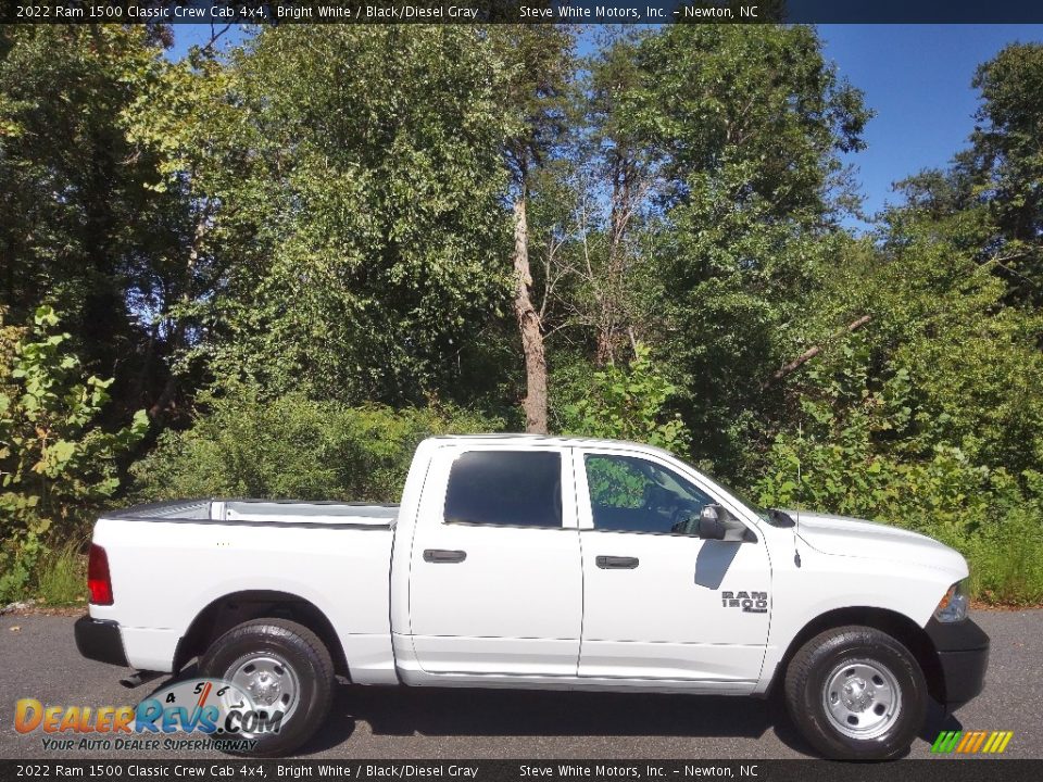 2022 Ram 1500 Classic Crew Cab 4x4 Bright White / Black/Diesel Gray Photo #5