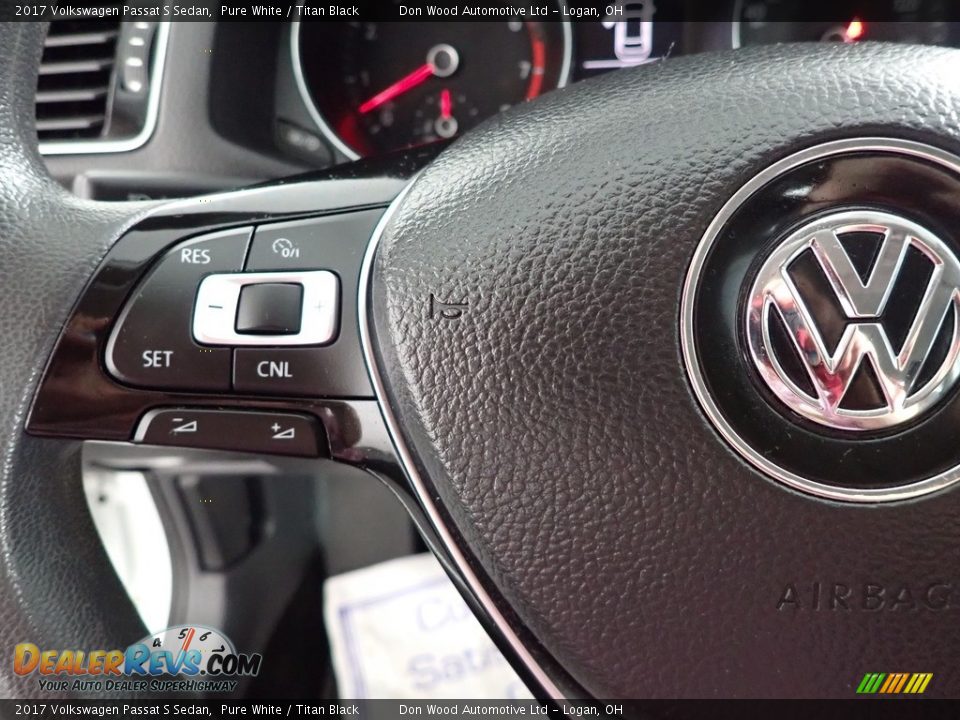 2017 Volkswagen Passat S Sedan Pure White / Titan Black Photo #16