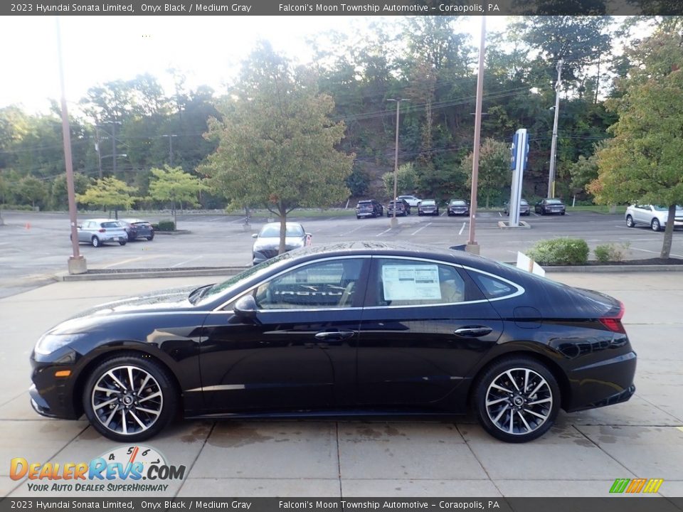 2023 Hyundai Sonata Limited Onyx Black / Medium Gray Photo #5