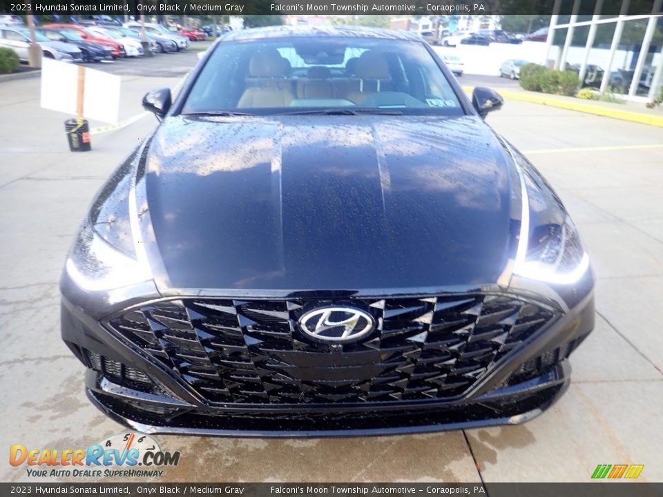 2023 Hyundai Sonata Limited Onyx Black / Medium Gray Photo #7