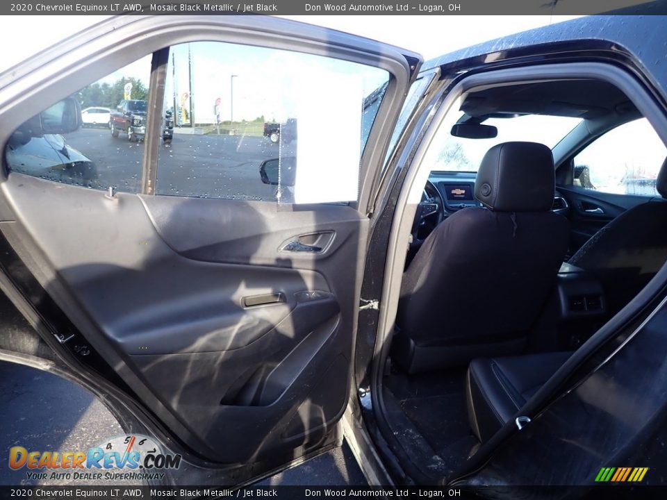 2020 Chevrolet Equinox LT AWD Mosaic Black Metallic / Jet Black Photo #13