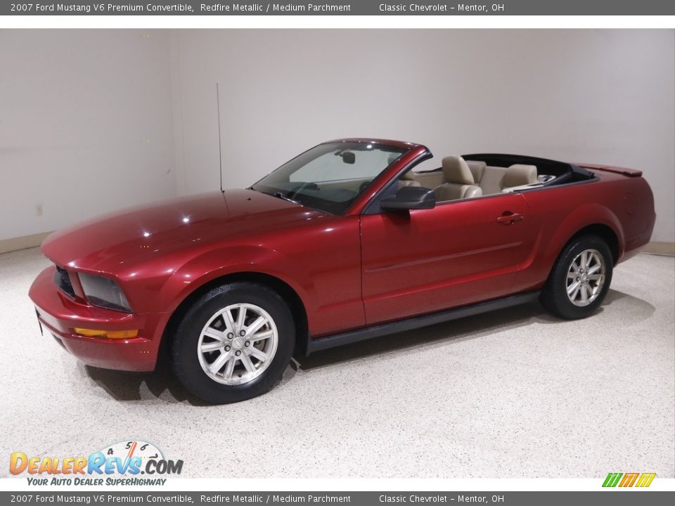 2007 Ford Mustang V6 Premium Convertible Redfire Metallic / Medium Parchment Photo #4