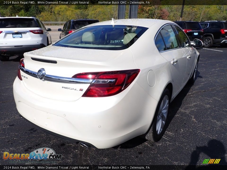 2014 Buick Regal FWD White Diamond Tricoat / Light Neutral Photo #6