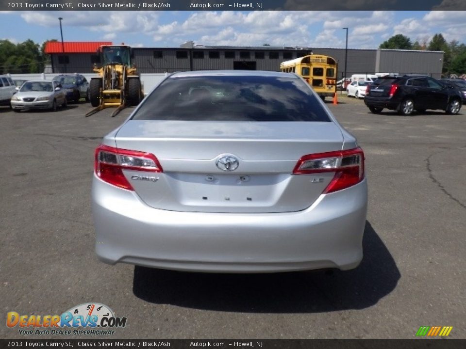 2013 Toyota Camry SE Classic Silver Metallic / Black/Ash Photo #5