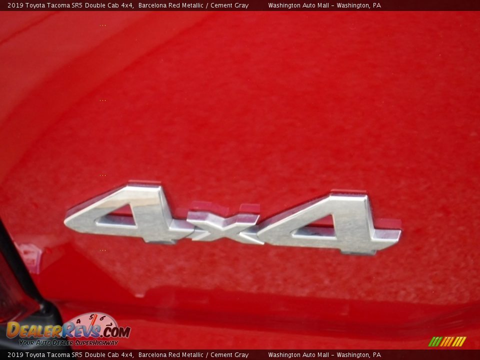 2019 Toyota Tacoma SR5 Double Cab 4x4 Barcelona Red Metallic / Cement Gray Photo #20
