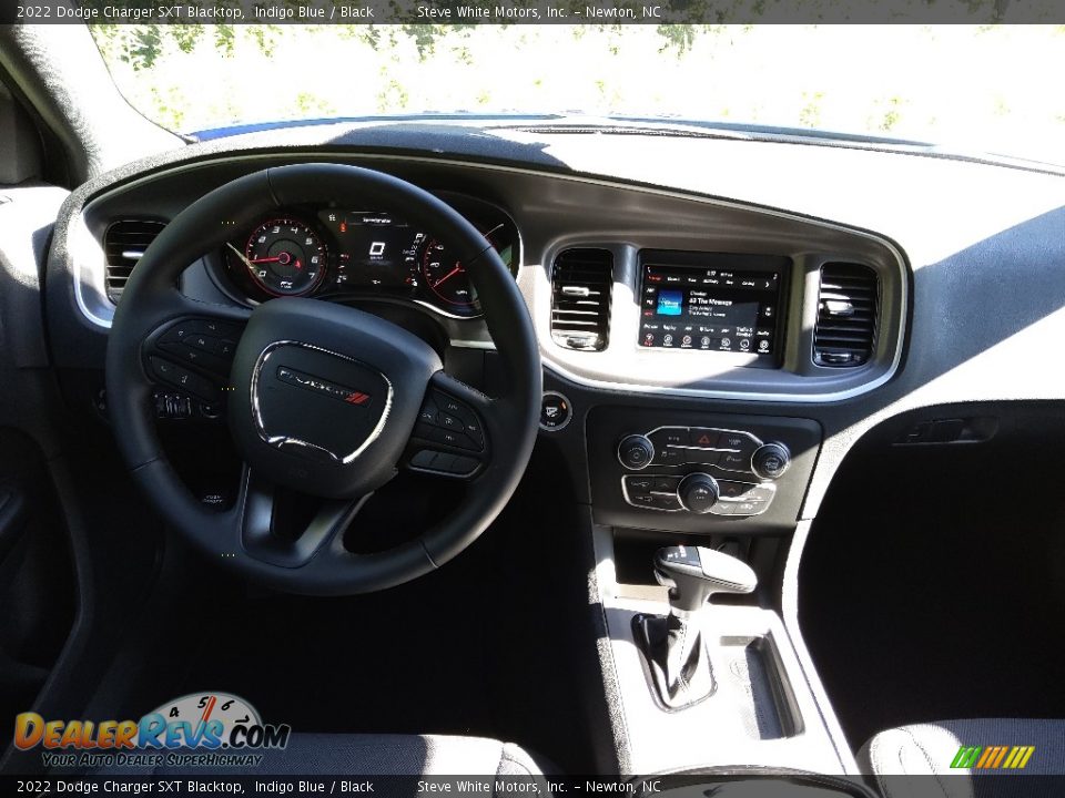 2022 Dodge Charger SXT Blacktop Indigo Blue / Black Photo #17