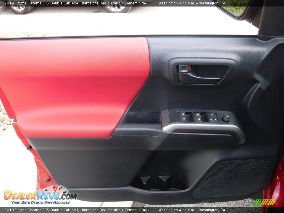 2019 Toyota Tacoma SR5 Double Cab 4x4 Barcelona Red Metallic / Cement Gray Photo #24