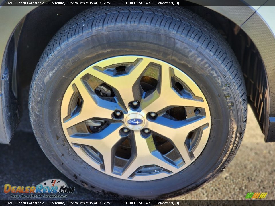2020 Subaru Forester 2.5i Premium Crystal White Pearl / Gray Photo #5