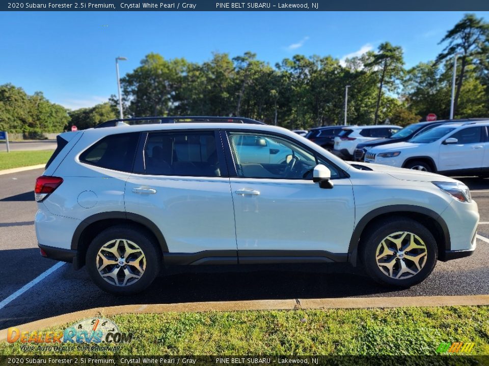 2020 Subaru Forester 2.5i Premium Crystal White Pearl / Gray Photo #6