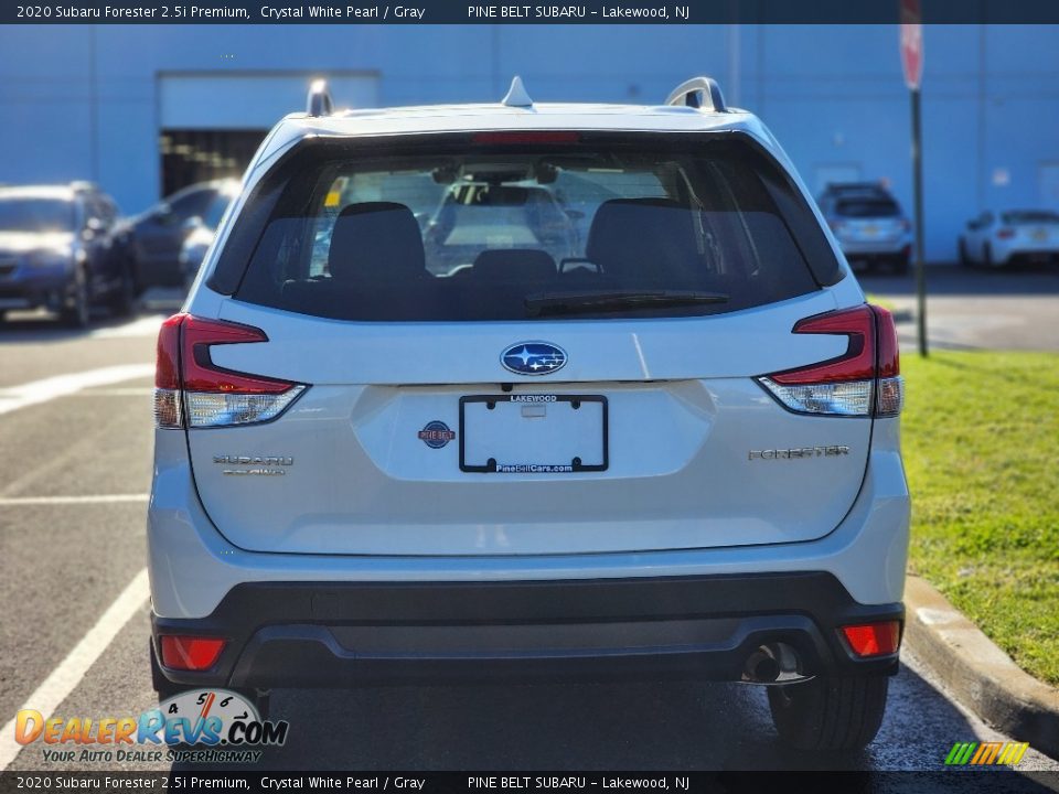 2020 Subaru Forester 2.5i Premium Crystal White Pearl / Gray Photo #10