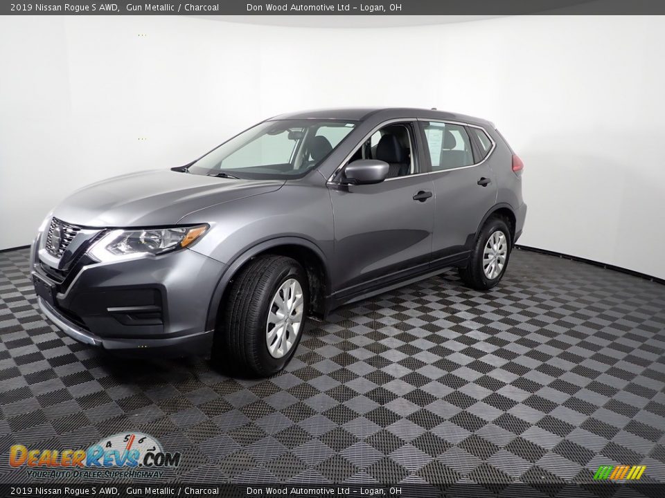 2019 Nissan Rogue S AWD Gun Metallic / Charcoal Photo #5