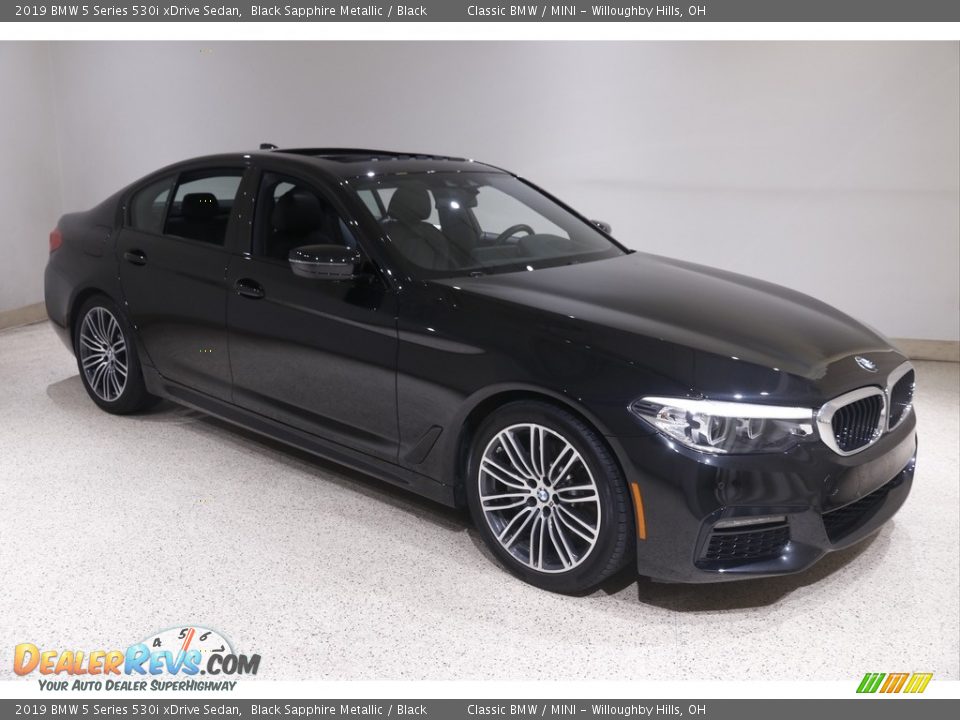 2019 BMW 5 Series 530i xDrive Sedan Black Sapphire Metallic / Black Photo #1