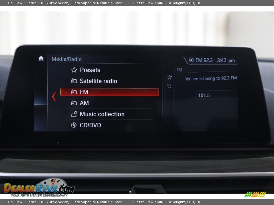 2019 BMW 5 Series 530i xDrive Sedan Black Sapphire Metallic / Black Photo #11