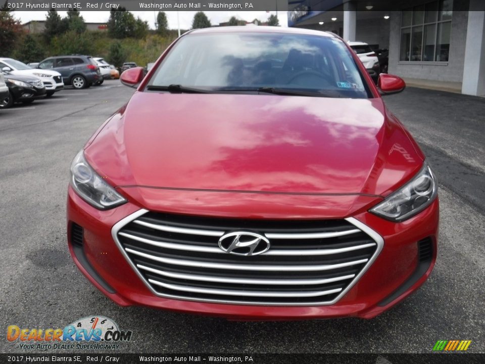 2017 Hyundai Elantra SE Red / Gray Photo #4