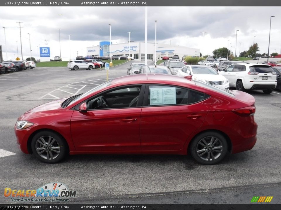 2017 Hyundai Elantra SE Red / Gray Photo #6