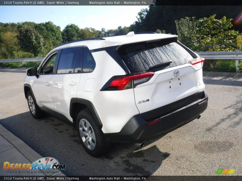 2019 Toyota RAV4 LE AWD Super White / Nutmeg Photo #14