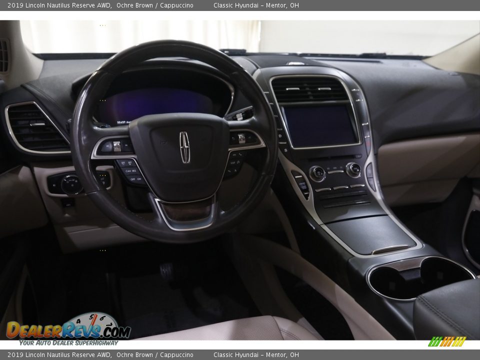 Dashboard of 2019 Lincoln Nautilus Reserve AWD Photo #6