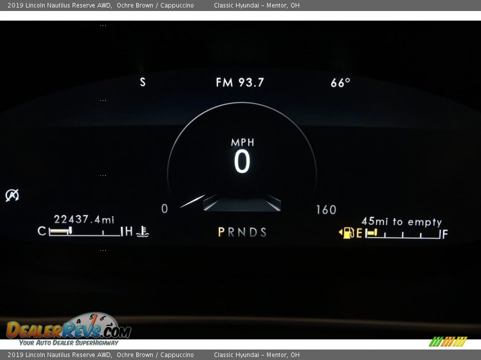 2019 Lincoln Nautilus Reserve AWD Gauges Photo #8