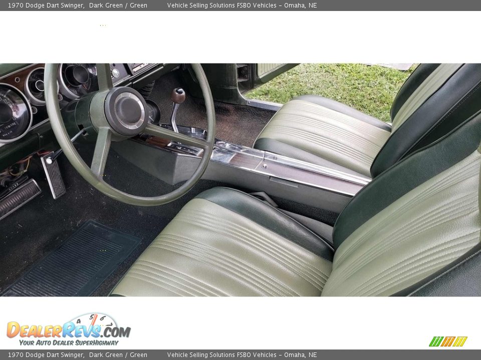 Front Seat of 1970 Dodge Dart Swinger Photo #8