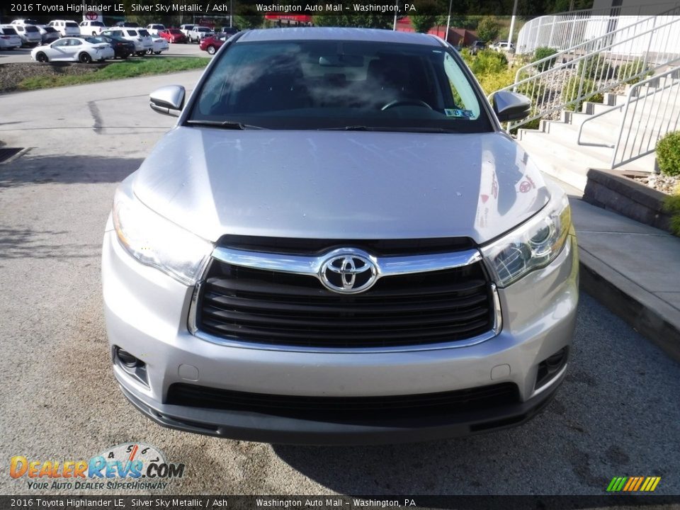 2016 Toyota Highlander LE Silver Sky Metallic / Ash Photo #10