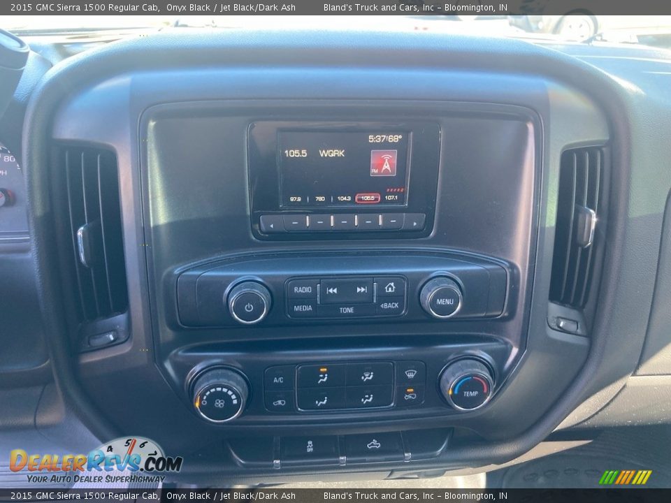 Controls of 2015 GMC Sierra 1500 Regular Cab Photo #22