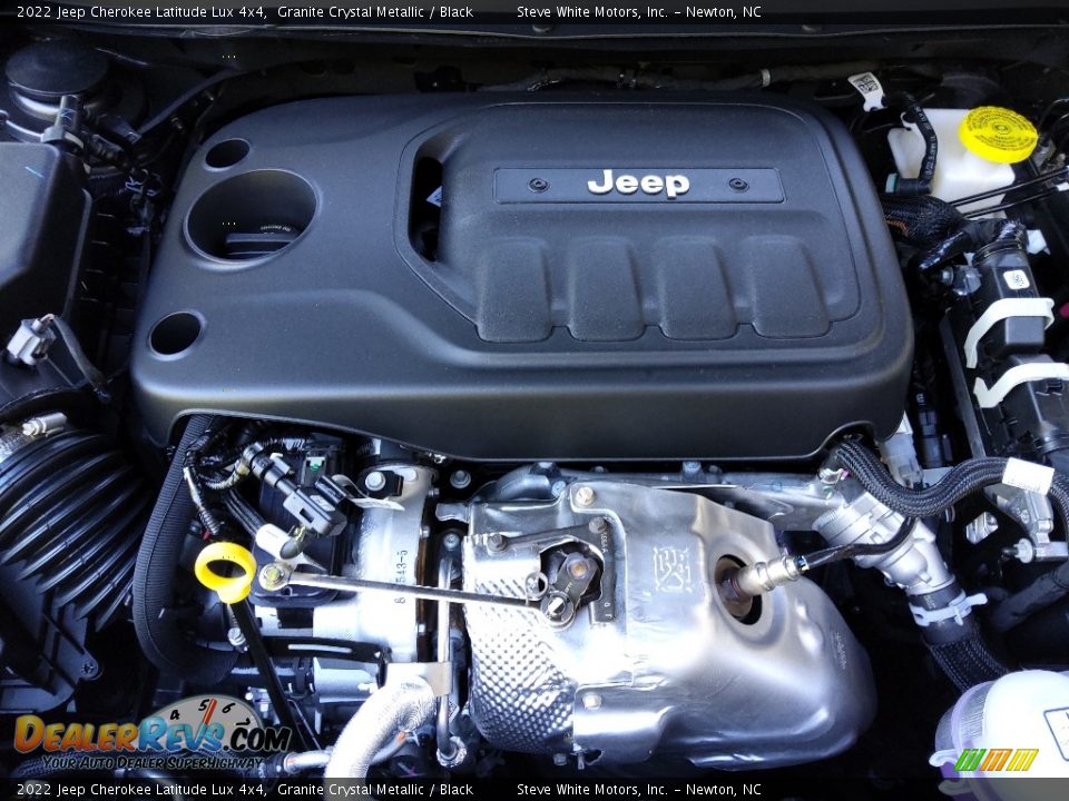 2022 Jeep Cherokee Latitude Lux 4x4 Granite Crystal Metallic / Black Photo #9